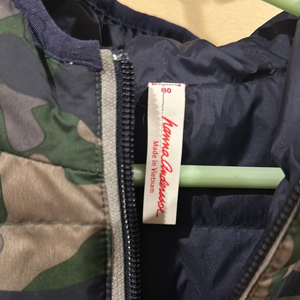 Kids' Camouflage Hooded Puffer Jacket - Picture 2 of 3